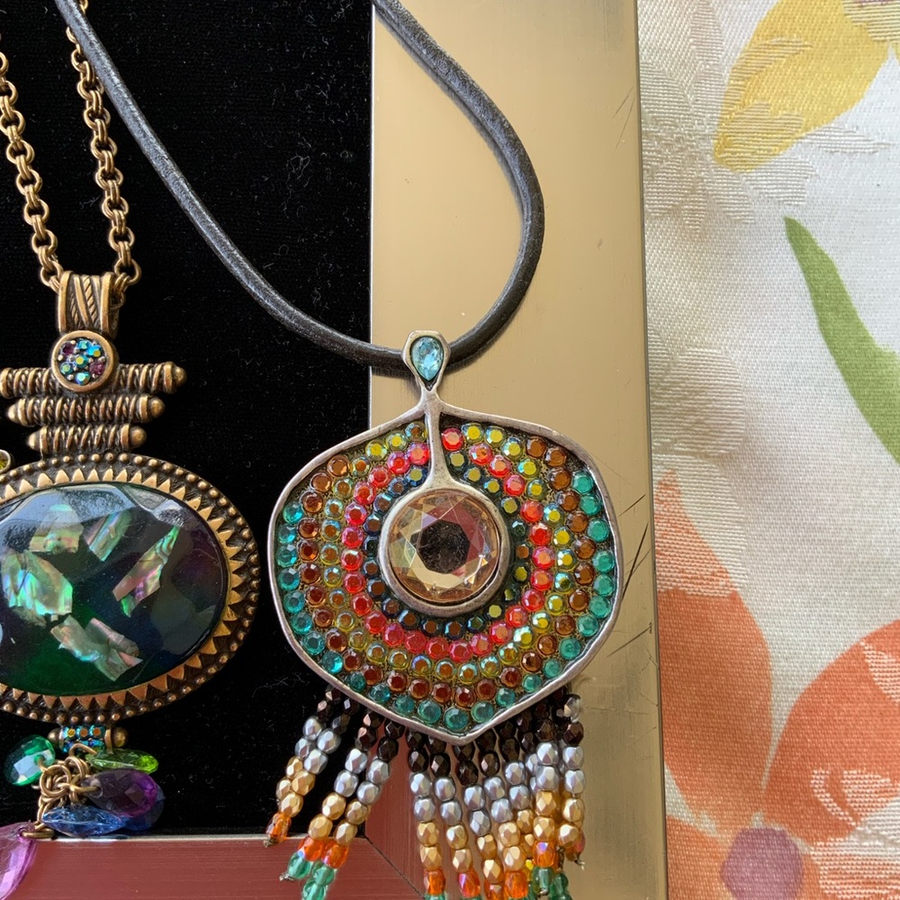 Bundle of 4 Chicos necklaces - Picture 5 of 9